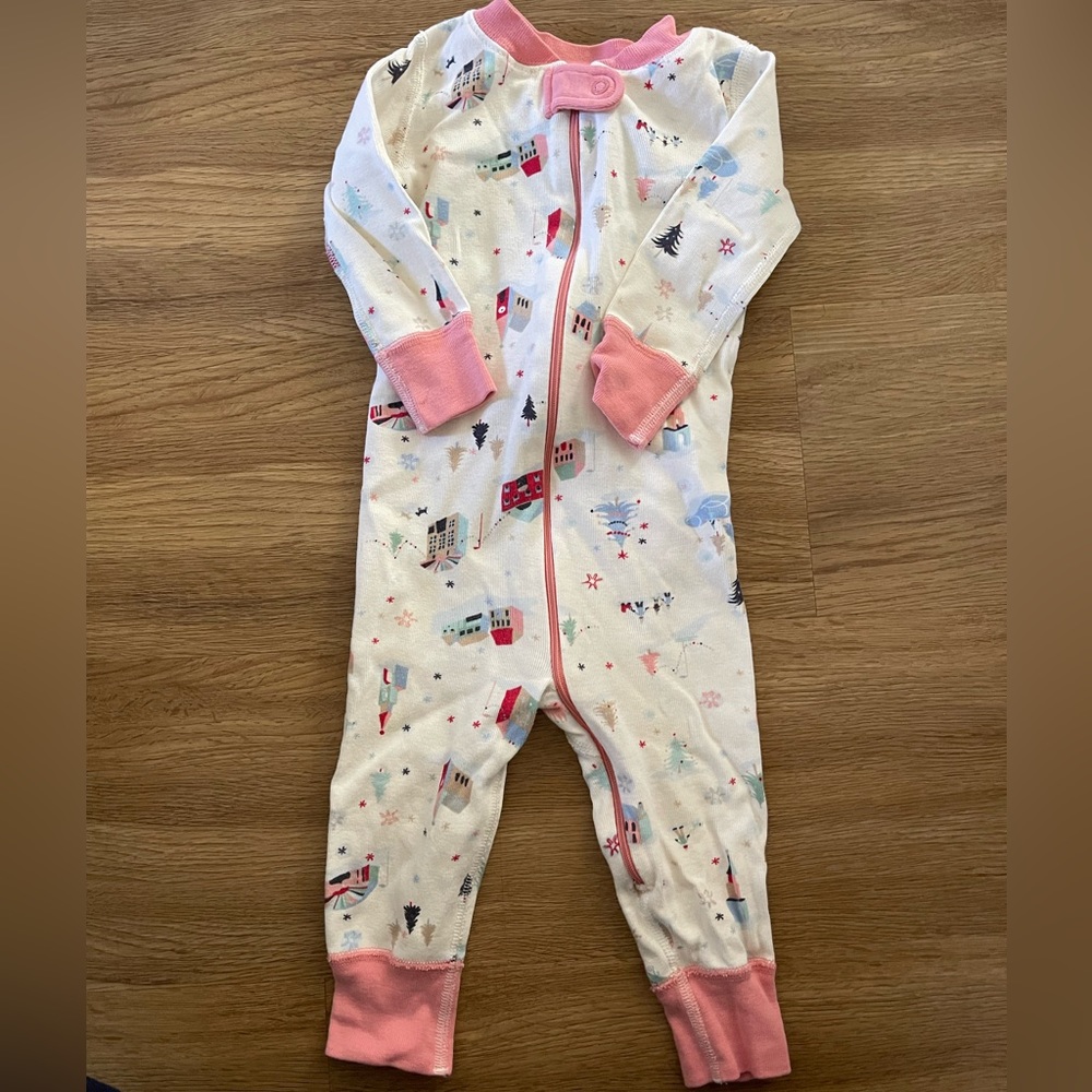 Hanna Andersson Pink Winter Christmas Village Pajamas